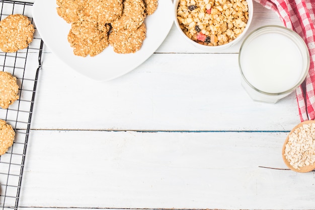 Sweet homemade cookie with oat flakes