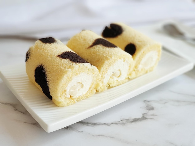 Sweet milk chiffon cake rolls