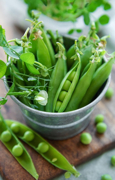 Sweet pea pods