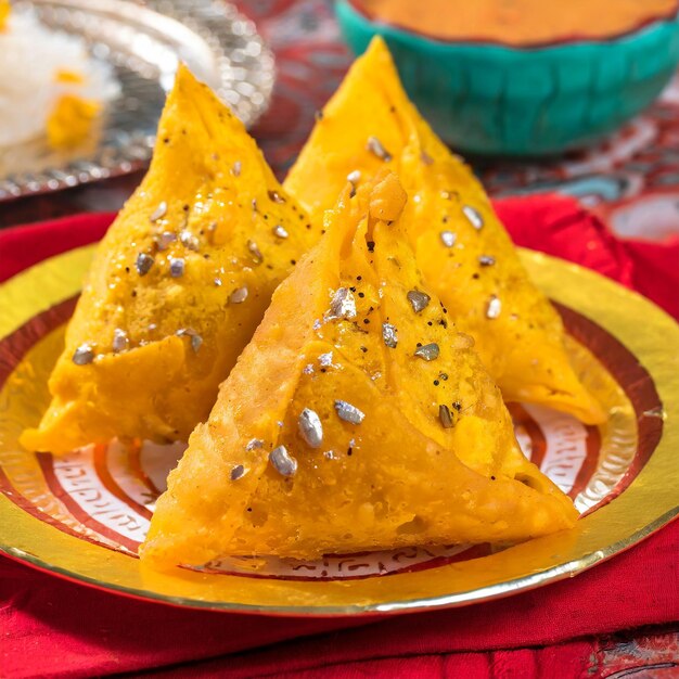 Sweet samosa