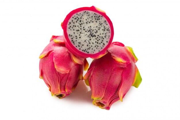 사진 달콤한 맛있는 드래곤 과일 또는 pitaya 흰색 배경에 고립.