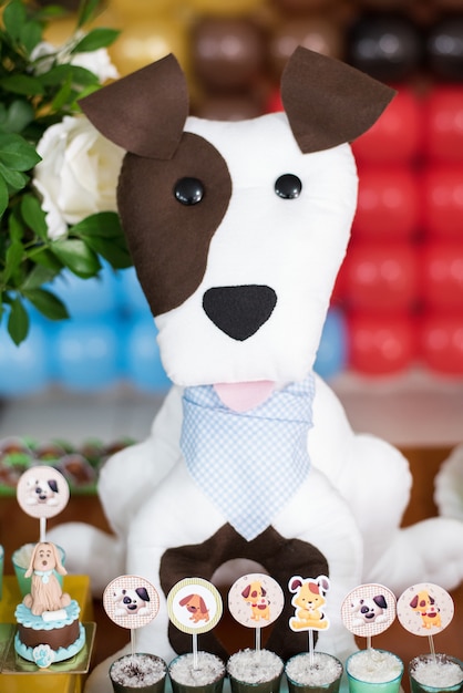 Sweets and table decoration - dog theme - children's birthday