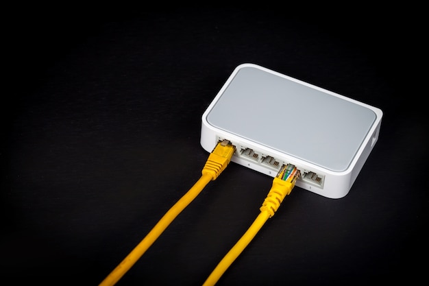 switching hub box voor internetnetwerk