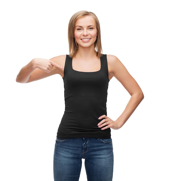 Tシャツのデザイン、幸せな人々のコンセプト-空白の黒いタンクトップで笑顔の女性