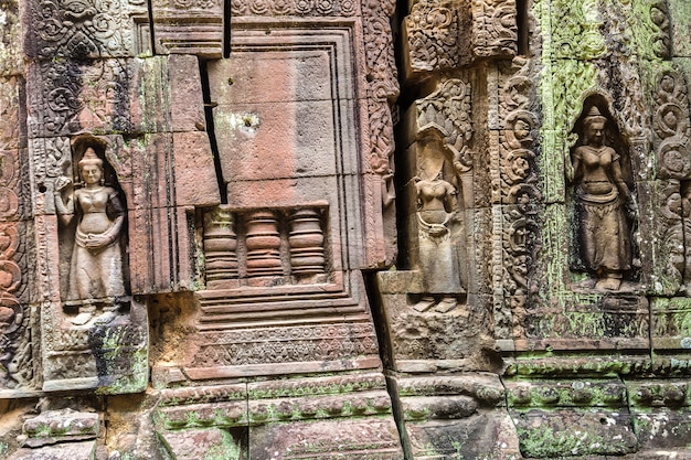 カンボジア、シェムリアップのアンコールワットにあるタソム寺院