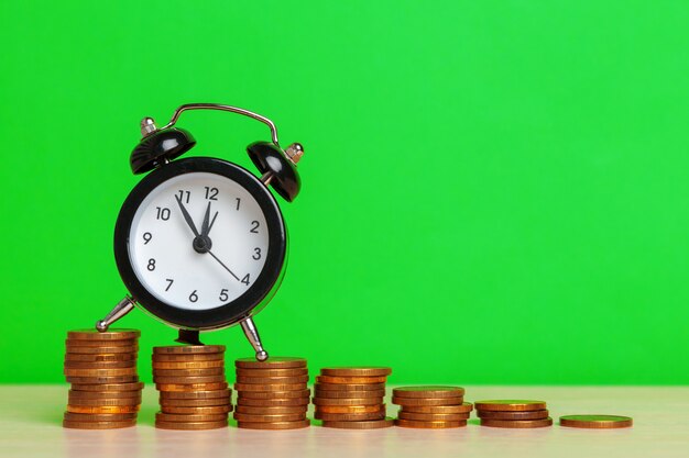  table clock with coins