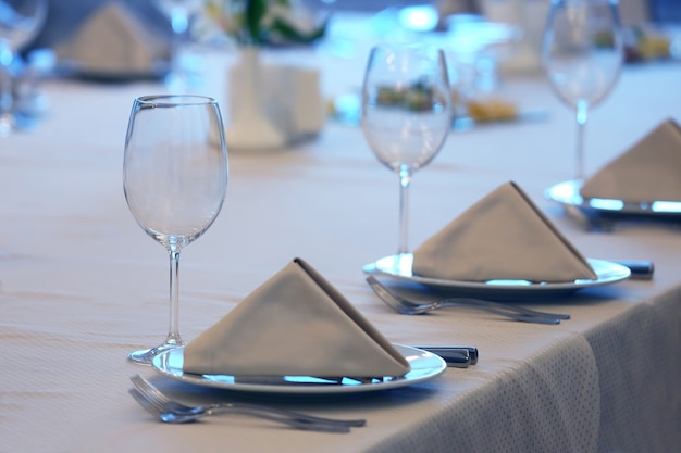 The table setting in restaurant