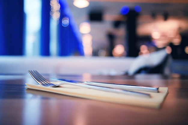 table setting in restaurant