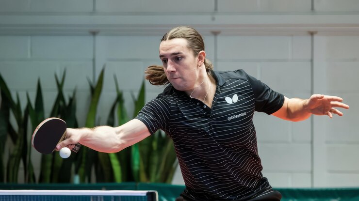 Photo table tennis player cover ping pong download a photo of a table tennis player for a tennis racket p