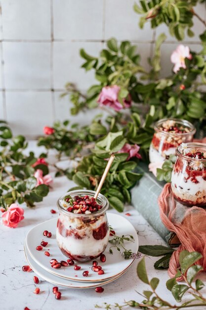 Photo a table with desserts and a bowl of food on it