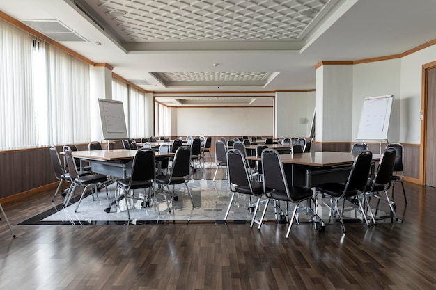 Table workshop group in seminar room