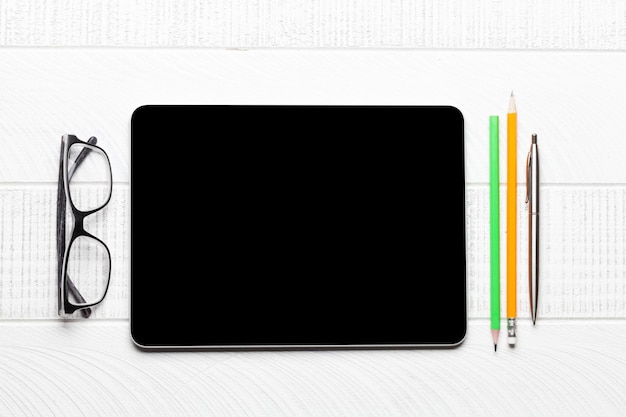 Foto tablet con schermo in bianco