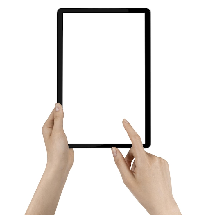 Photo a tablet in a woman hand