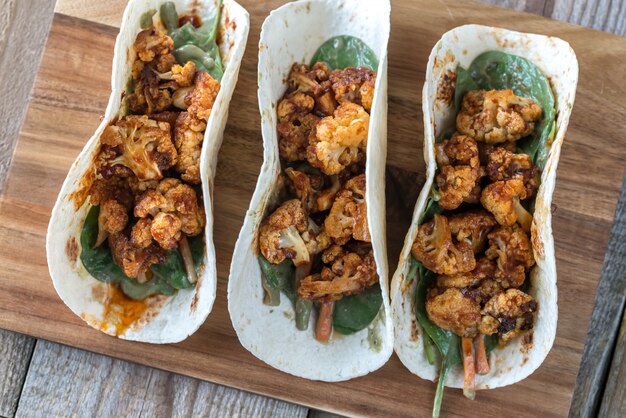 Tacos with spicy cauliflower