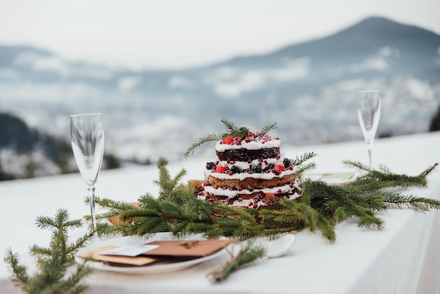 Tafelset voor een evenementfeest of huwelijksreceptie, winterthema