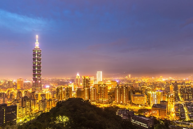 Taipei, Taiwan skylines