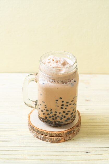 Taiwan milk tea with bubbles