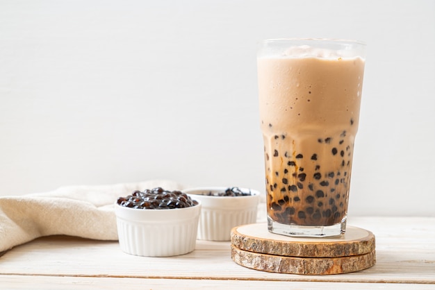 Taiwan milk tea with bubbles