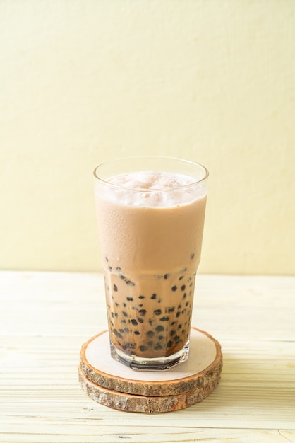 Taiwan milk tea with bubbles