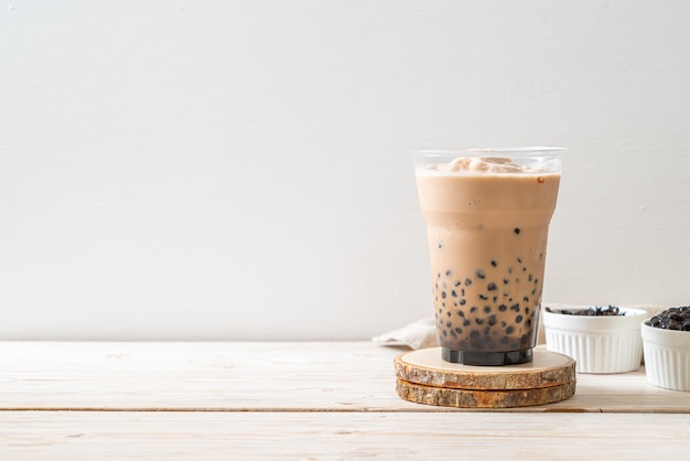 Taiwan milk tea with bubbles