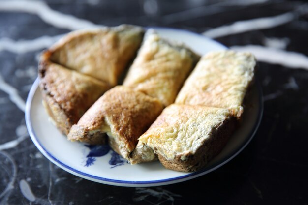 Taiwanees voedselkistbrood, brood met room bovenop in close-up