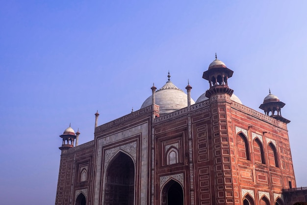 Foto il museo taj si avvicina al taj mahal ad agra india