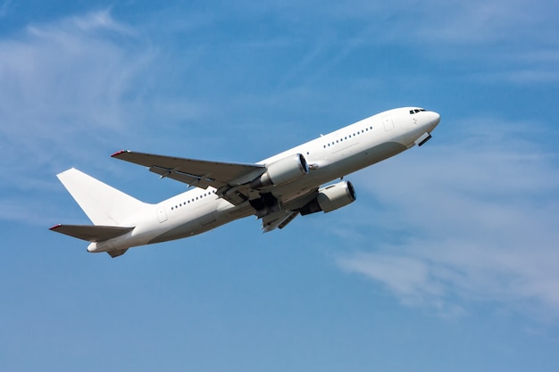 Photo taking off the passenger airplane