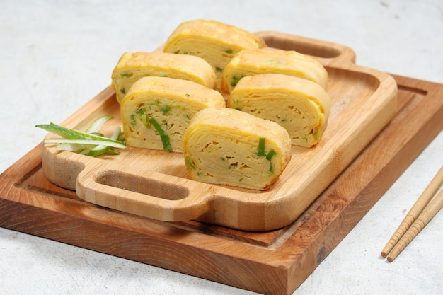 tamagoyaki-Japanese rolled omelette