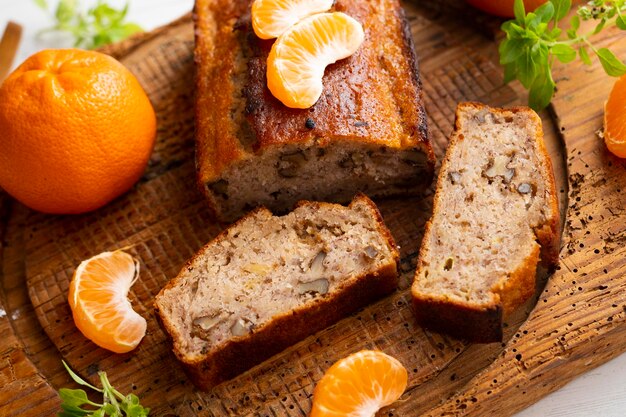 Tangerine cake with fresh fruit.