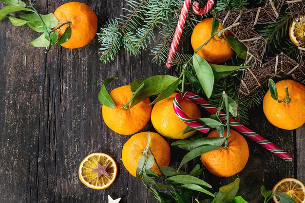 Tangerines in Christmas decor