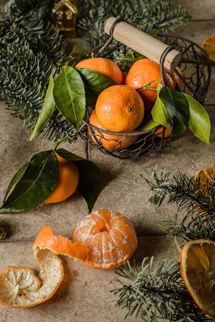 tangerines with leaves