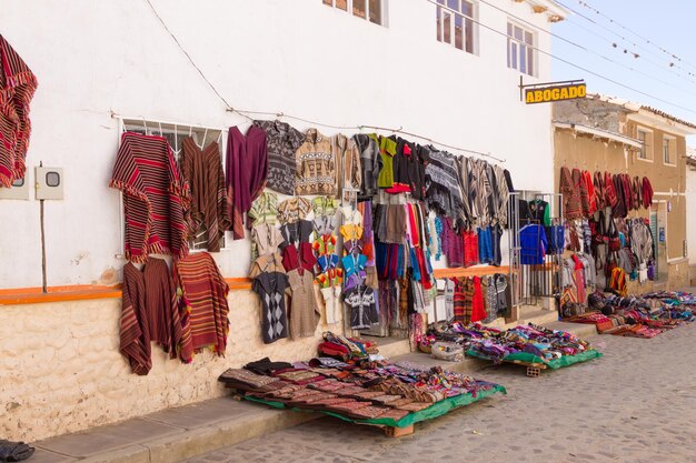 Photo tarabuco traditional market view bolivia bolivian landmark