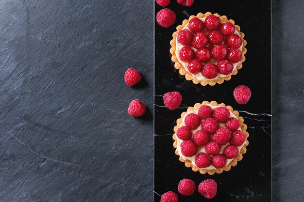 Photo tartlet with raspberries