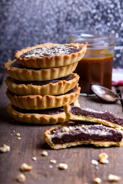 Tartlets with salted caramel and chocolate