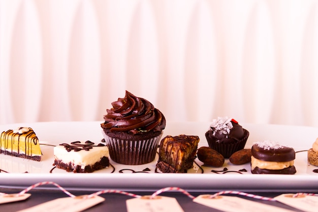 Tasting of wine and pattie chocolate pastries.