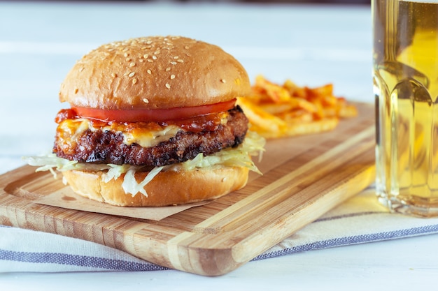 美味しくて食欲をそそるハンバーグ