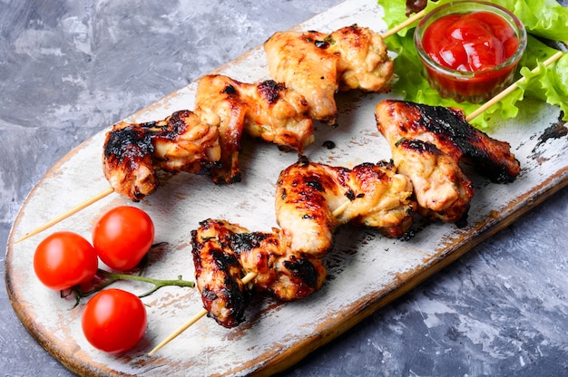 Tasty grilled chicken wings