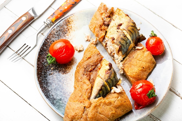 Tasty mackerel roasted in dough