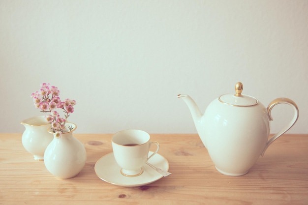 Photo tea set on table