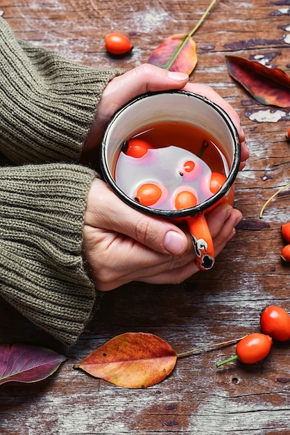 Tea with rosehips