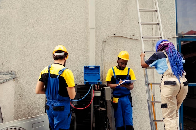 team using pressure measurement device