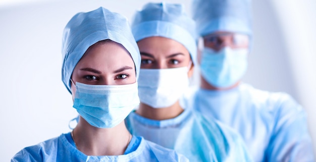 Teamchirurg aan het werk in de operatiekamer