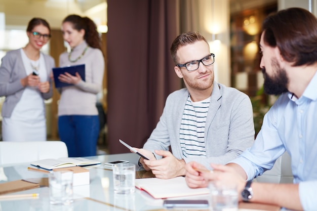 teamwork manager planning knappe volwassen