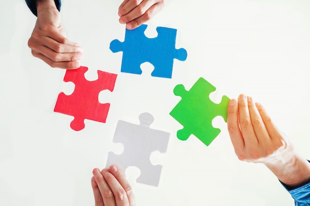 Lavoro di squadra incontro business jigsaw puzzle