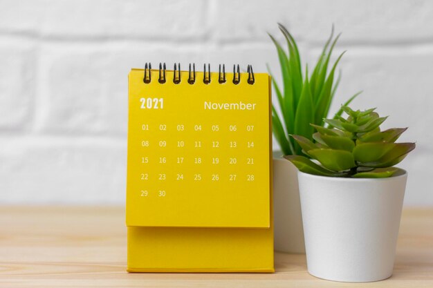 Tearoff calendar for November 2021 Desktop calendar for planning and managing each date