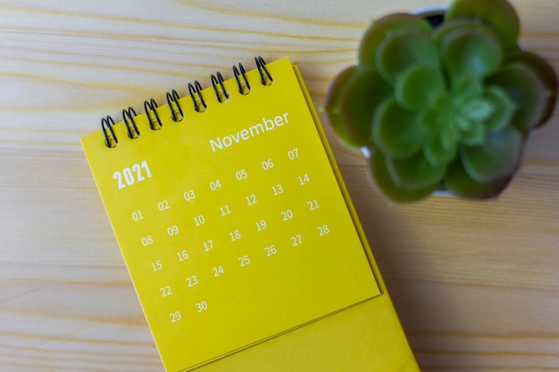 Tearoff calendar for November 2021 Desktop calendar for planning and managing each date