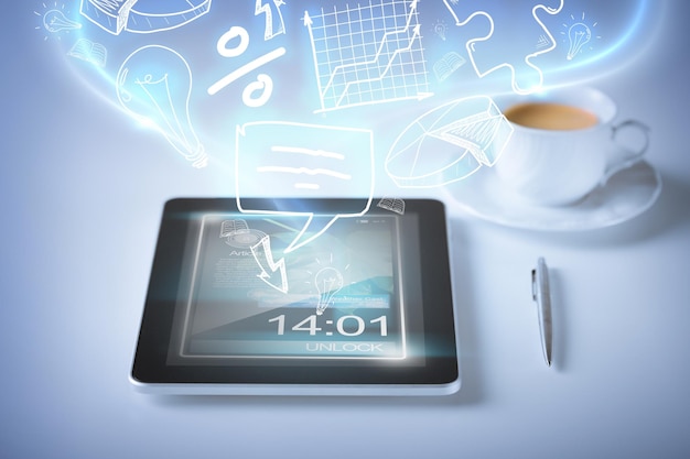 사진 기술, 인터넷 및 응용 프로그램 개념 - 아이콘과 커피 한 잔이 있는 태블릿 pc