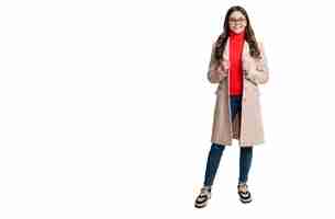 Photo teen girl wear glasses autumn fashion girl trendy and stylish teenager girl smiling fall fashion style for teen outfit for the fall style girl in autumn coat copy space fall fashion trends