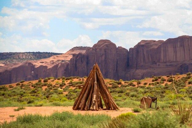 Photo teepee in monument valley