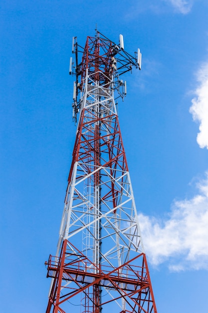 telecommunicatie toren en antenne